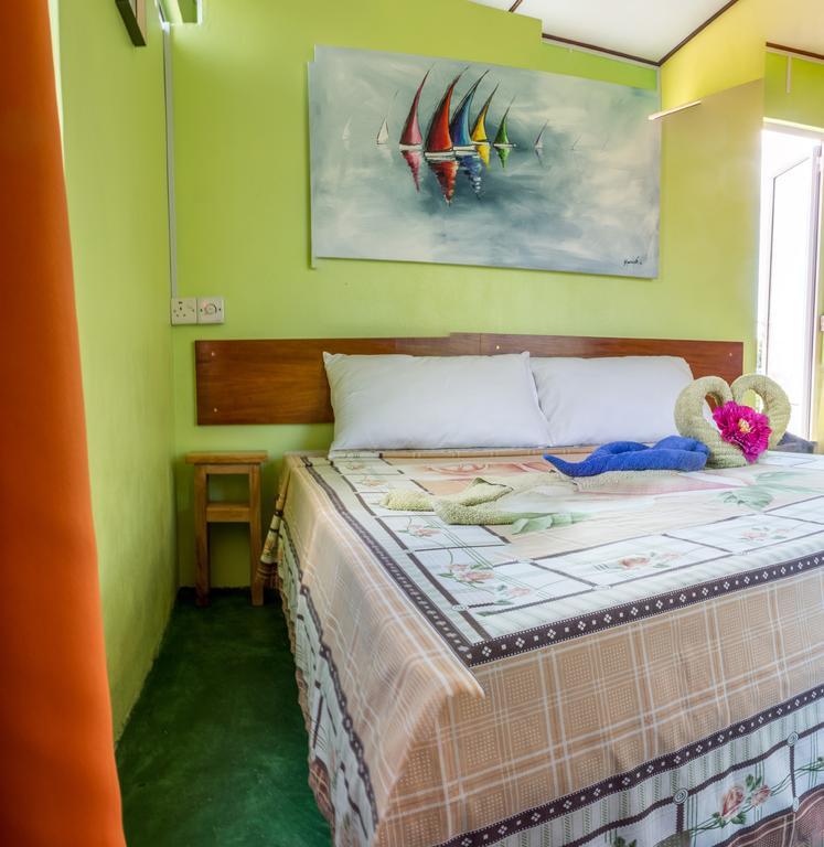 Merlin Guest House Nouvelle Decouverte ภายนอก รูปภาพ